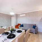 Apartmanhotel The Canka And Family Center - Sisli 3*