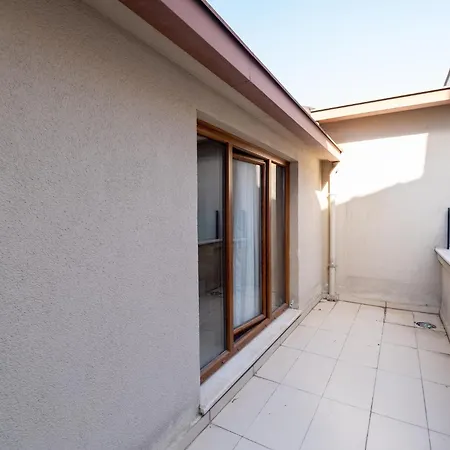 アパートホテル The Canka And Family Center - Sisli