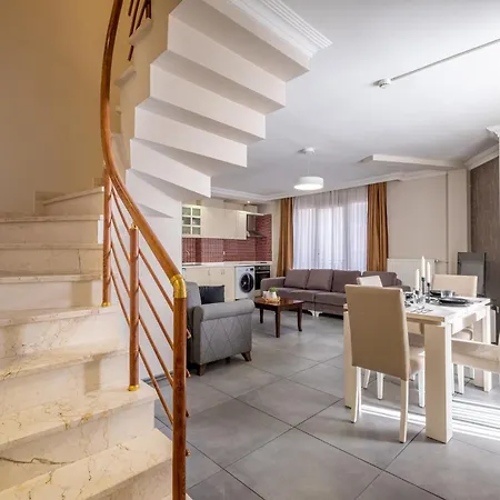 מלון דירות The Canka And Family Center - Sisli 3*